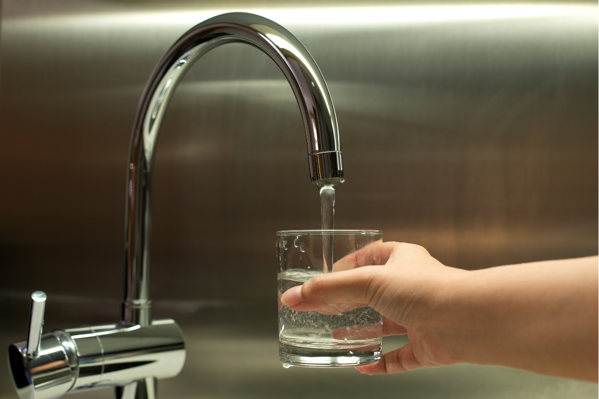 Scary Dangers of Heavy Metals In Tap Water - Everything You Need to Know